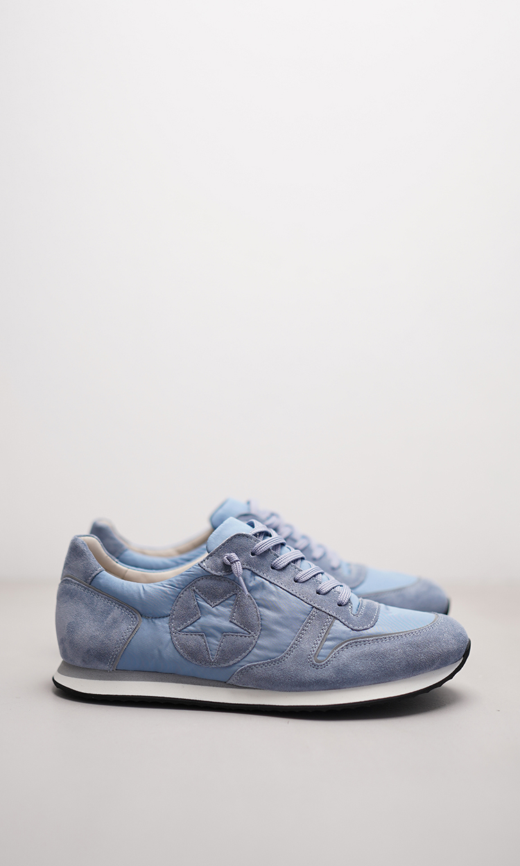 TRAINER